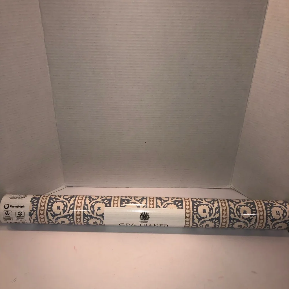 New Anthropologie x GP & J Baker Bibury Striped Floral Wallpaper Wall Mural Art